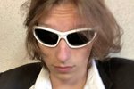 Елена Тепловодская принимает ухаживания Ивана Китаева