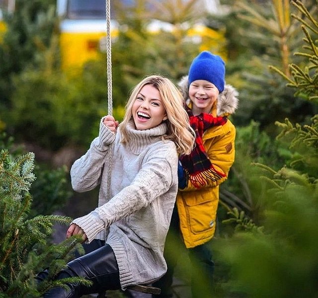 Оксана Стрункина: Девочки, не бойтесь подавать на них в суд! Оксана Стрункина: Девочки, не бойтесь подавать на них в суд!