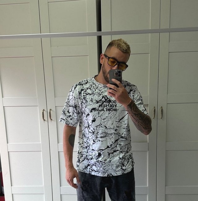 Салибеков активно интересуется интимной жизнь новичков