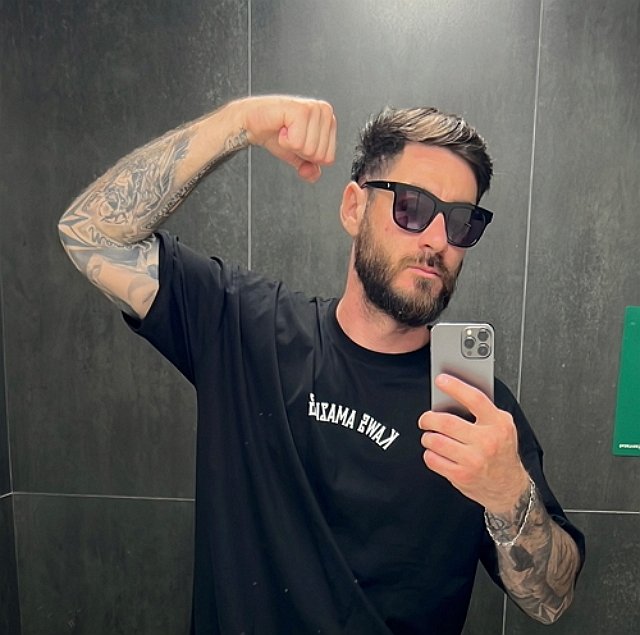 Салибеков активно интересуется интимной жизнь новичков