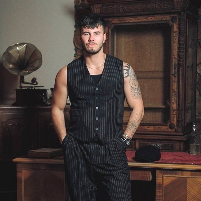 Сергей Хорошев выбирает поиски себя, а не работы