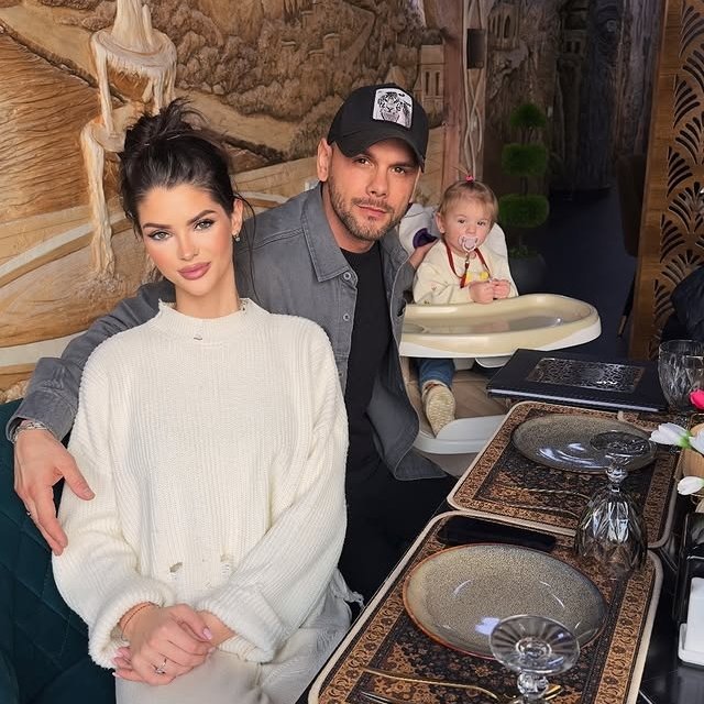 Анна Евстропова: Я устала жить в такой дестабильности