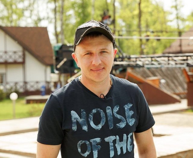 Илья Яббаров снова сытый и довольный Илья Яббаров снова сытый и довольный