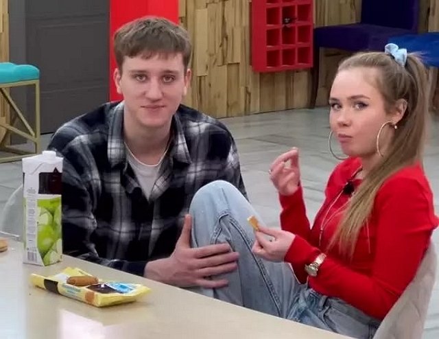 Тигран Салибеков раскрыл личность девушки Евгения Сидорова