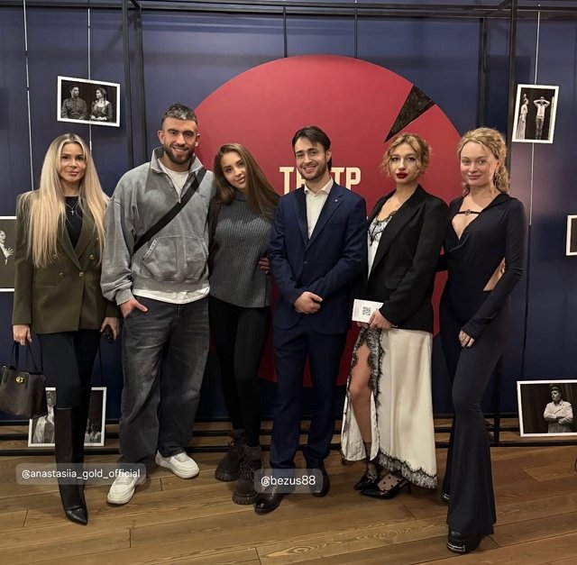 Григорьев и Гуранда решили поддержать «безутешного» Безуса