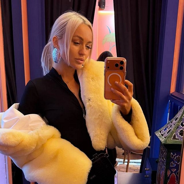 У Элины Рахимовой новый партнёр по рекламе У Элины Рахимовой новый партнёр по рекламе