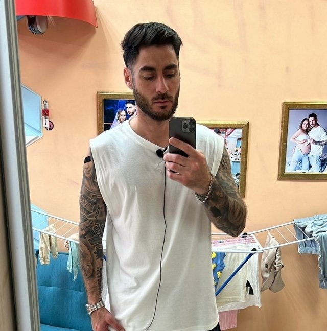 Тигран Салибеков сделал пародию на Веронику Гракович