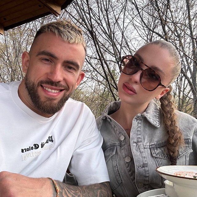 Зрители Дома-2 считают, что Элина Рахимова не умеет дружить