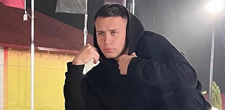 Бывший участник Дома-2 Иван Синцов бомжует по подъездам