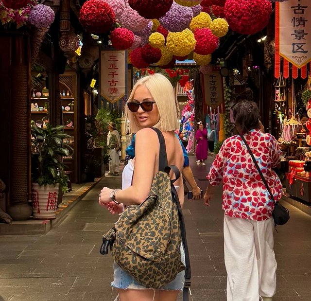 Элина Рахимова обратила свой взор на Руслана Асланова