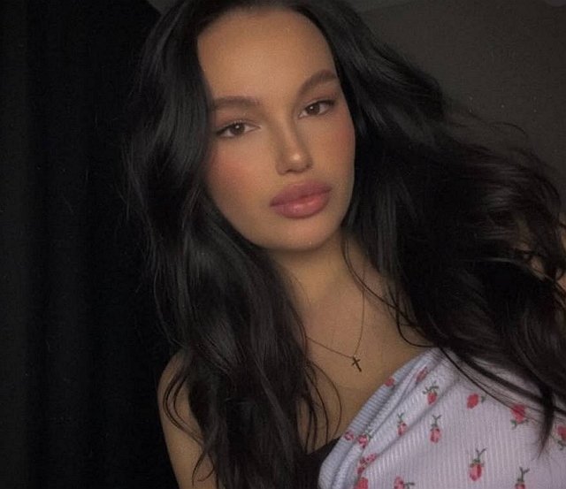 Руслан Асланов объявил себя парой с новенькой Кариной