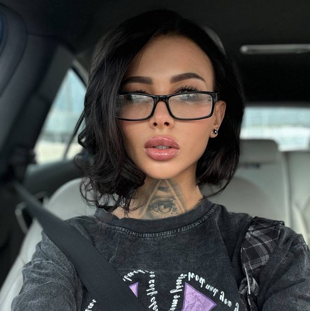 У Клавы Безверховой появились претензии к фамилии Балан