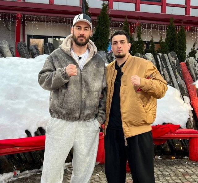 Руслан Асланов обижен на бессердечную Викторию Салибекову