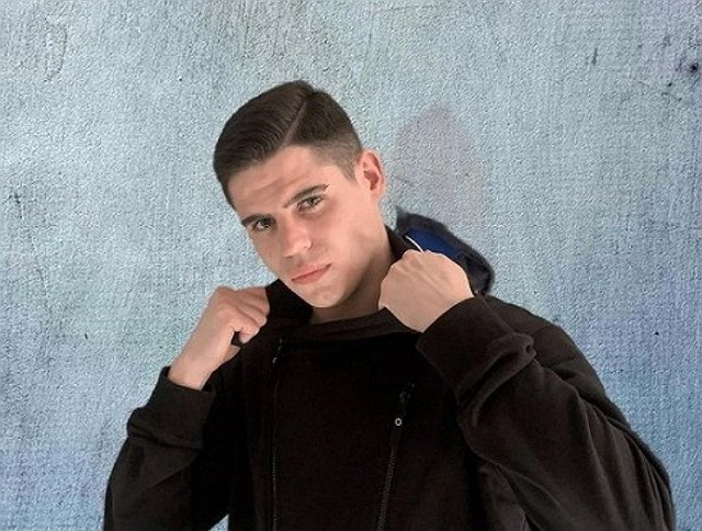 Максиму Зарахович не никакого дела до проекта и экс-пассии