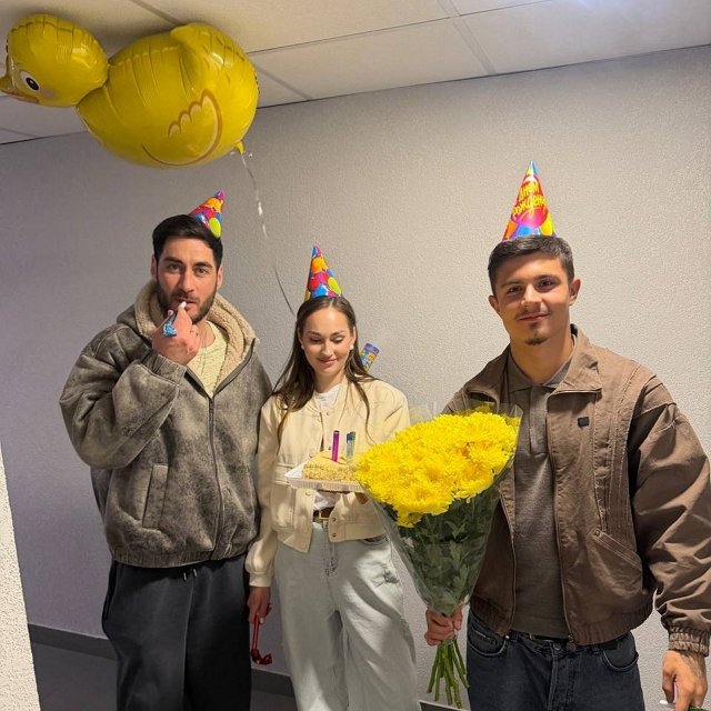 Проектные друзья не забыли поздравить Квашникову с юбилеем