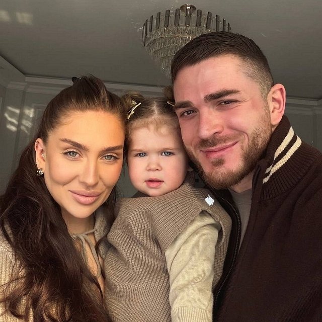 Супруги Роман и Татьяна Капаклы купили дом в Подмосковье