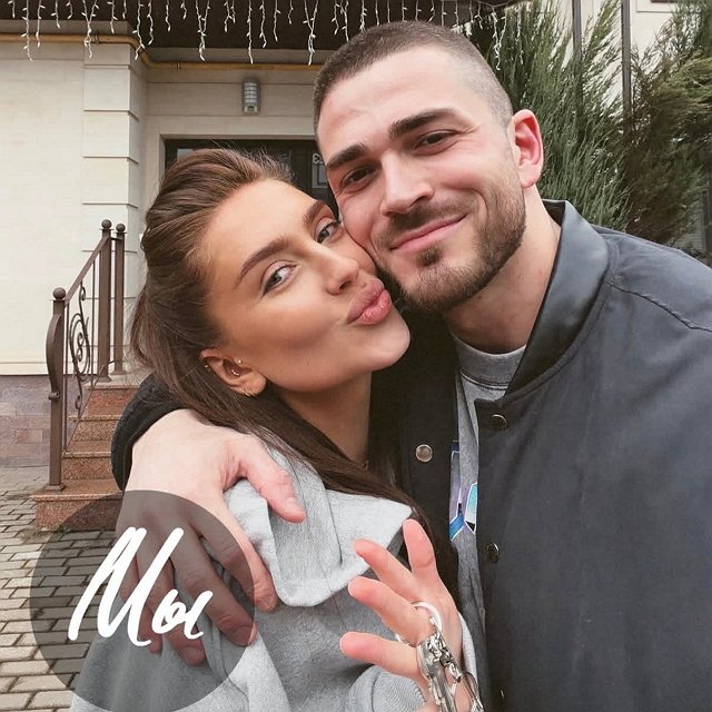 Супруги Роман и Татьяна Капаклы купили дом в Подмосковье