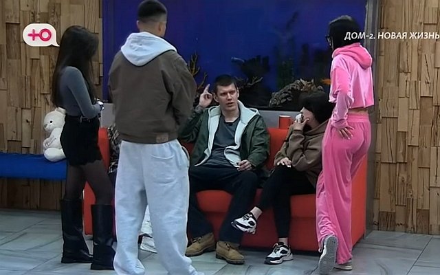 Ксения Нечаева сбежала от Степана Карпова к Евгению Сидорову Ксения Нечаева сбежала от Степана Карпова к Евгению Сидорову