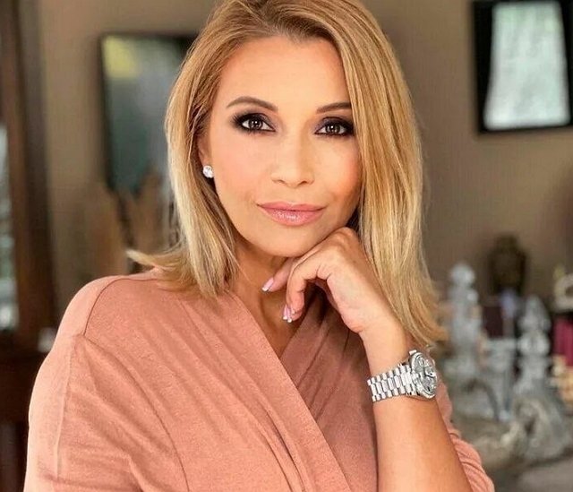 Ольга Орлова: Ему без нас скучно