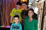 Юлия и Катя Колисниченко отправились на семейный отдых