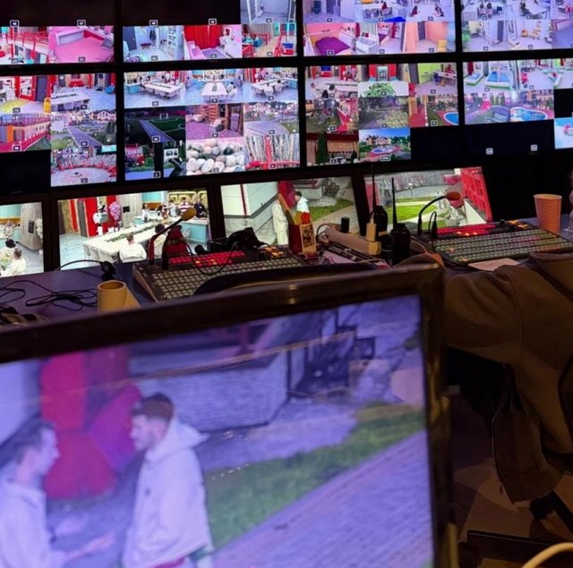 Сергей Хорошев устроил разборки с Артёмом Рышковским Сергей Хорошев устроил разборки с Артёмом Рышковским