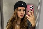 Юлия Ефременкова: Он теперь у нас певец!
