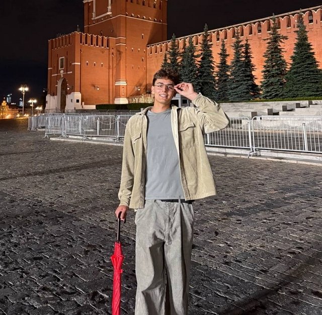 Влад Попович назвал причину, из-за которой его выгнали с Дома-2 Влад Попович назвал причину, из-за которой его выгнали с Дома-2