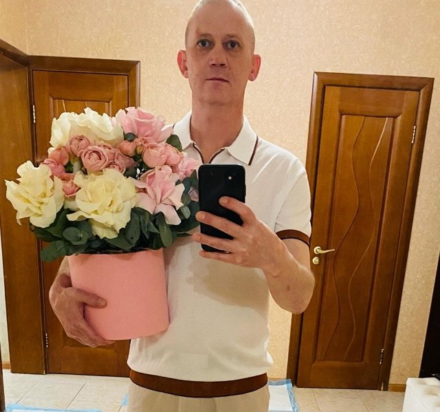 Старый ухажёр напомнил о себе Элине Рахимовой Старый ухажёр напомнил о себе Элине Рахимовой