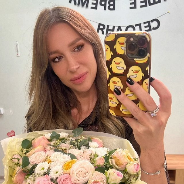 Вероника Строгонова пытается впечатлить Артёма Герасимова