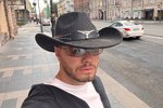 Сергей Хорошев не знает, куда жена спрятала их машину