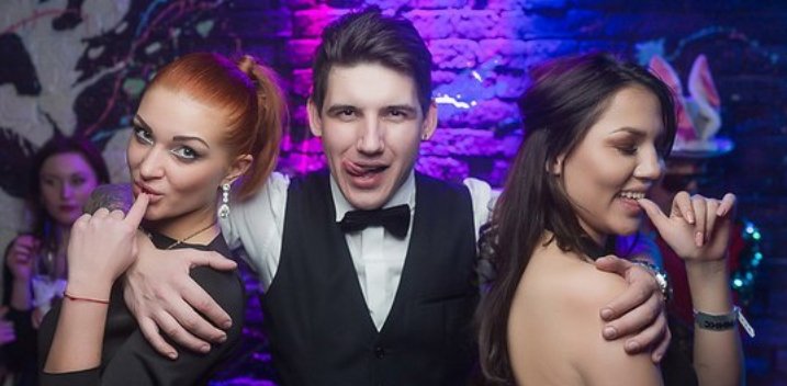 Экс-участники Дома-2 на дне рождения ночного клуба