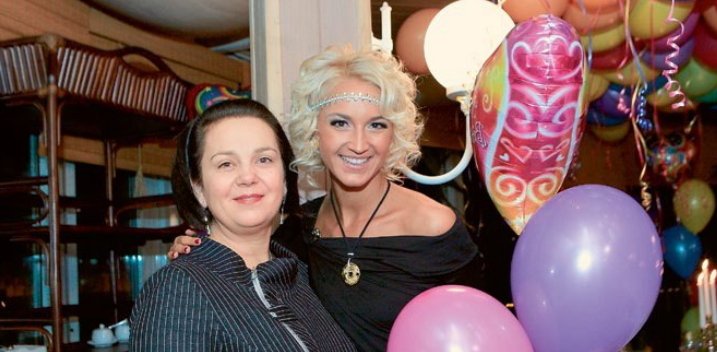 «СтарХит»: Ирина Александровна Бузова переживает за дочь