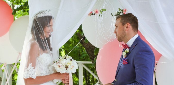 Молодожены Игорь и Элла Трегубенко ходят к психологу