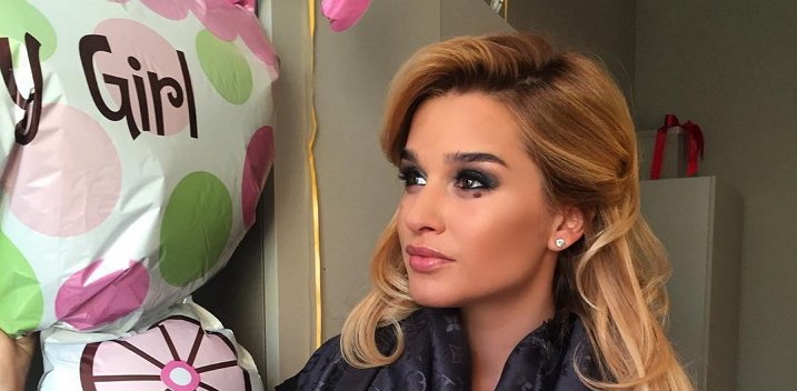 Ксения Бородина волнуется за здоровье маленькой Теоны