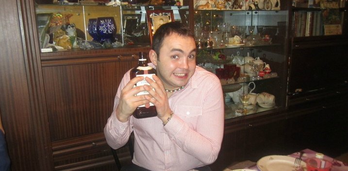 Александр Гобозов ушел в загул