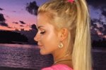 Марина Африкантова: Андрей будет шить платье из холста